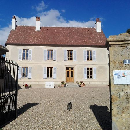 Chez Casimir Bed & Breakfast Cercy-la-Tour Bagian luar foto