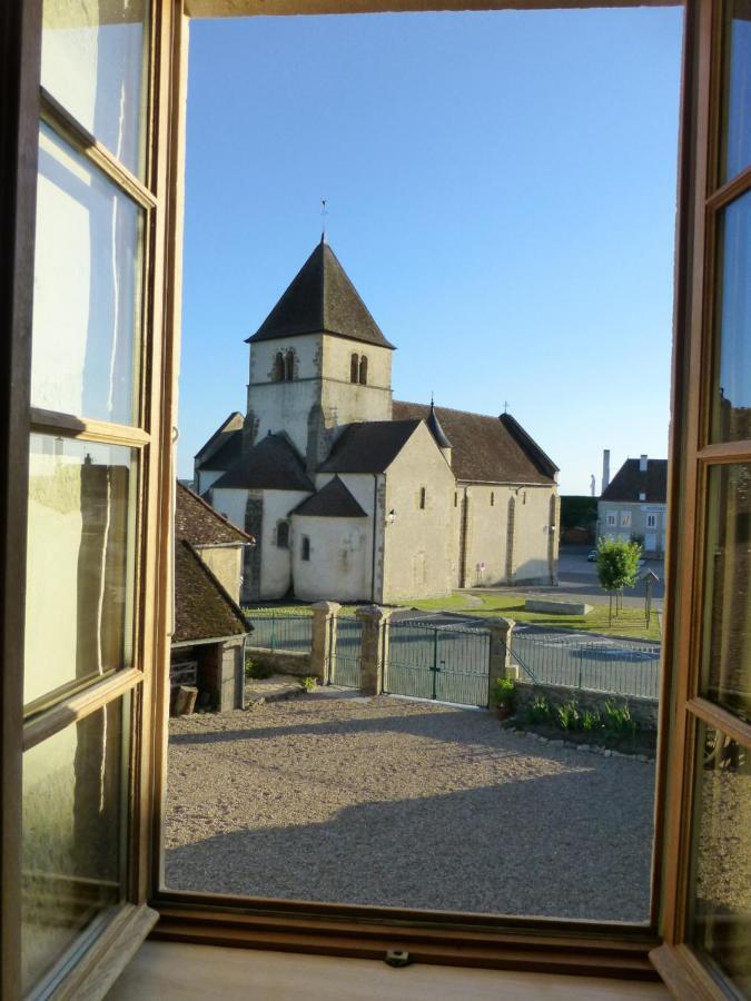 Chez Casimir Bed & Breakfast Cercy-la-Tour Bagian luar foto