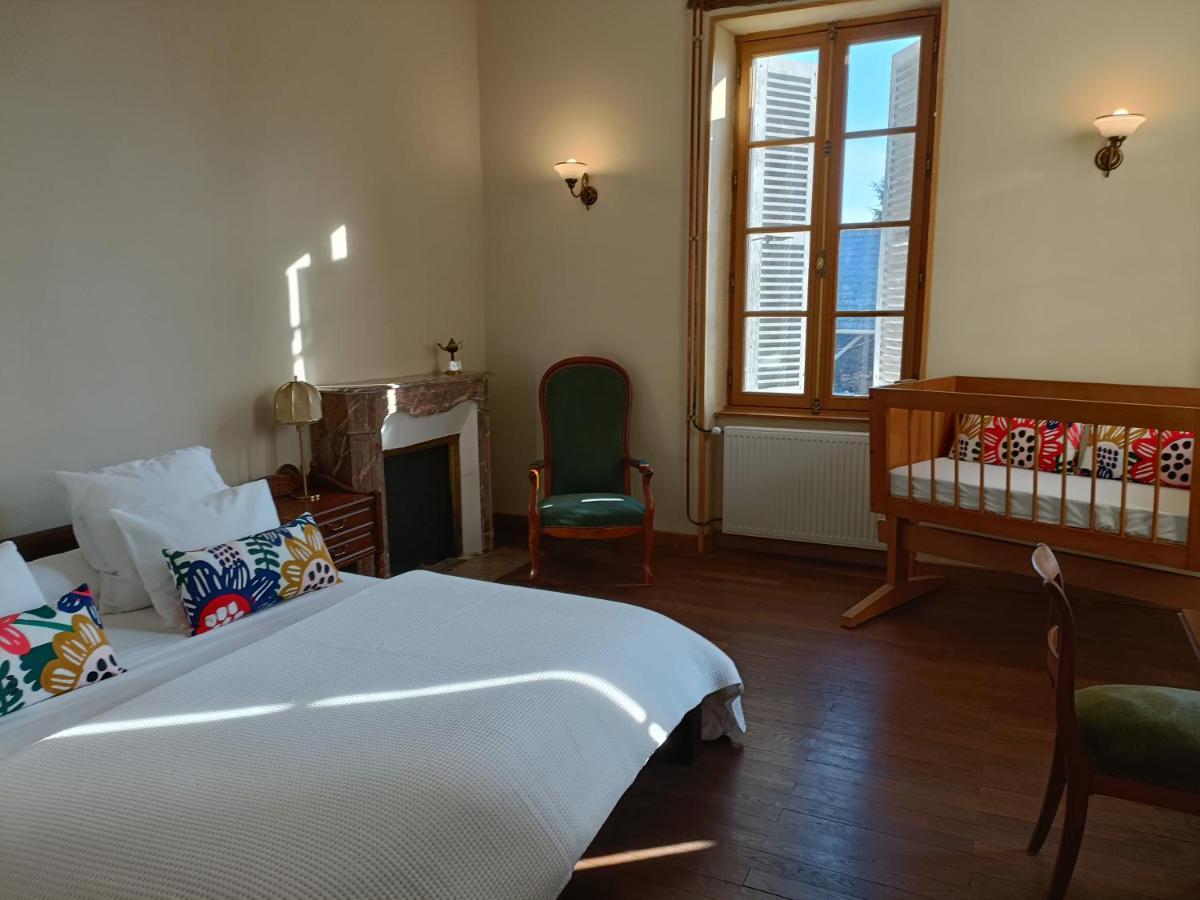 Chez Casimir Bed & Breakfast Cercy-la-Tour Bagian luar foto